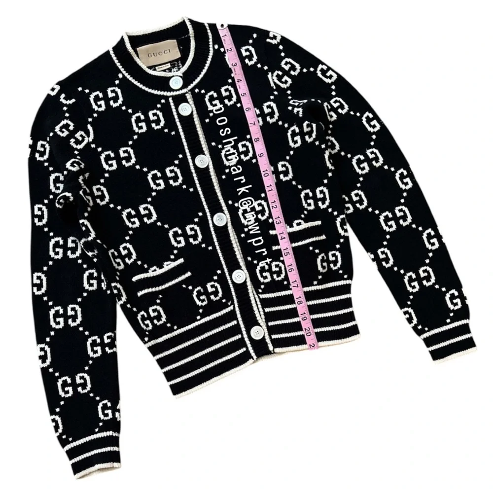 GUCCI 🙌 GG Supreme Logo Cardigan Sweater Black Ivory White Cotton XS - Picture 12 of 16